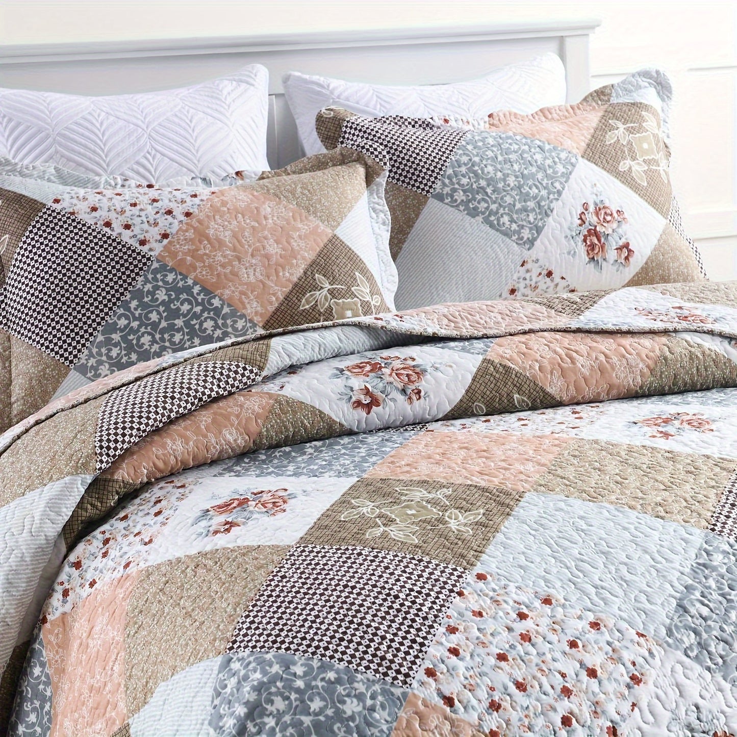 Garden Floral Printed 3pcs Quilt Set, Lightweight Reversible Microfiber Bedspread and Coverlet Set with Shams, Machine Washable, All Season Comfort, Oversized Quilted Bedding (1 Bedspread, 2 Pillowcase, Without Core), Brown
