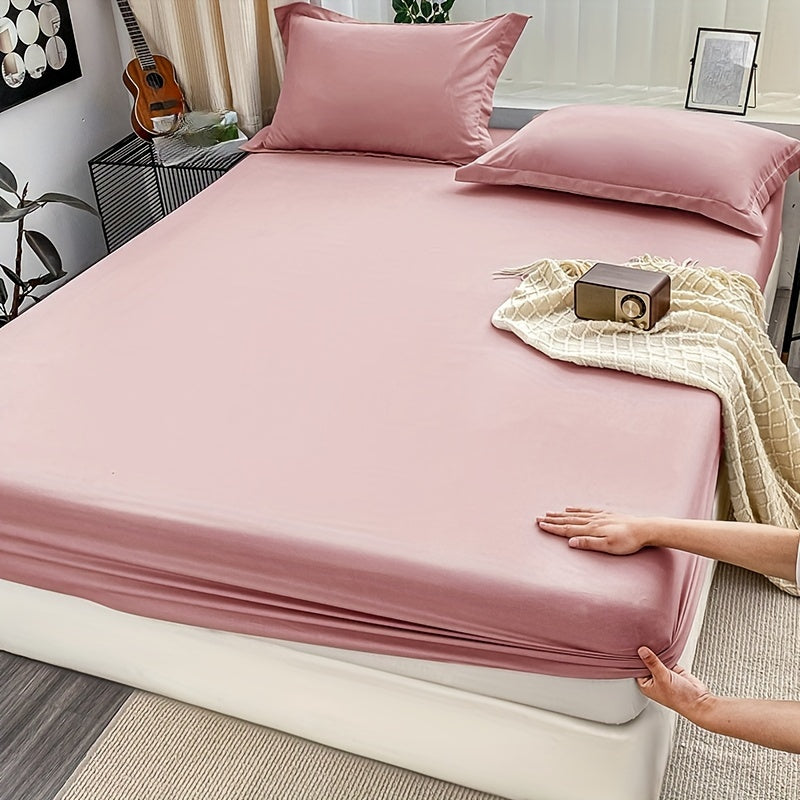 3pcs Ultra Soft Breathable Fitted Sheet Set (1 Fitted Sheet And 2 Pillowcases) Ideal for Bedroom And Guest Room Hotel Bedding, Used All Seasons