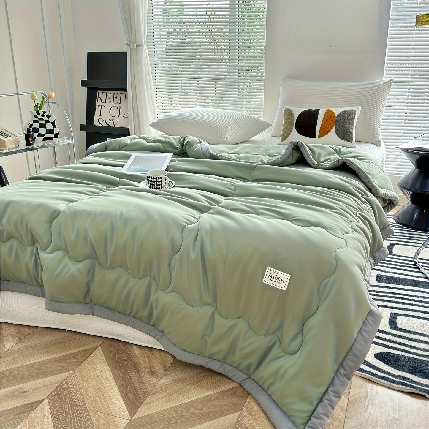 [Ultra-Soft Summer Quilt] 1 Ultra-Soft Summer Cooling Quilt, Comfortable Air-Conditioned Quilt, Multi-Functional Summer Lightweight Quilt, Refreshing Thin Bedding, Suitable For All Four Seasons. Skin-Friendly, Breathable, And Durable. Machine Washable And