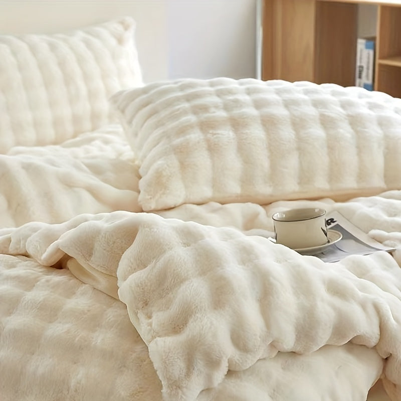 Imitation Rabbit Fur Plush Pillow. Machine Washable, Perfect for Home Decor. Suitable for Sofas, Beds, Living Rooms, And Bedrooms. A Warm Pillow for Dorms in Autumn And Winter