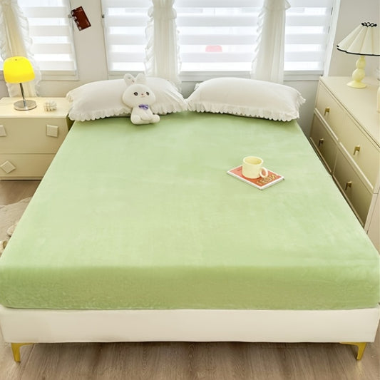 1pc Fitted Sheet Milk Velvet Fitted Sheet Flannel Mattress Protector, Solid Color Fitted Sheet Bed Sheet, Winter Solid Color Warm Velvet Fitted Sheet (Solely One Fitted Sheet, No Pillowcase, No Pillow Core)