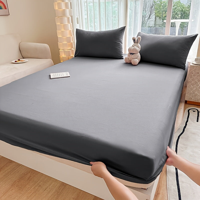 A Solid-color Fitted Sheet Without Pillowcases, a Soft and Comfortable Bedding Mattress Protector with a Non-slip Cover, Suitable for Bedrooms and Guest Rooms. Fitted Sheet Only