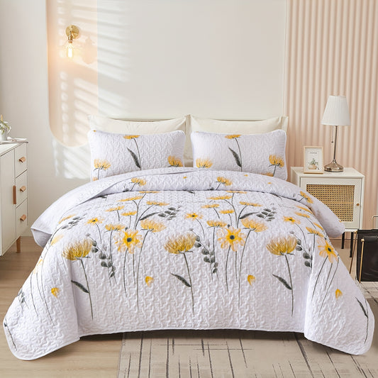 Queen And King Quilt Set Featuring a Charming Floral Design, Made from Lightweight Microfiber. This Reversible Bedspread Is Perfect for Spring And Suitable for All Seasons, Available in Sizes 90"X96" for Queen And 90"X104" for King