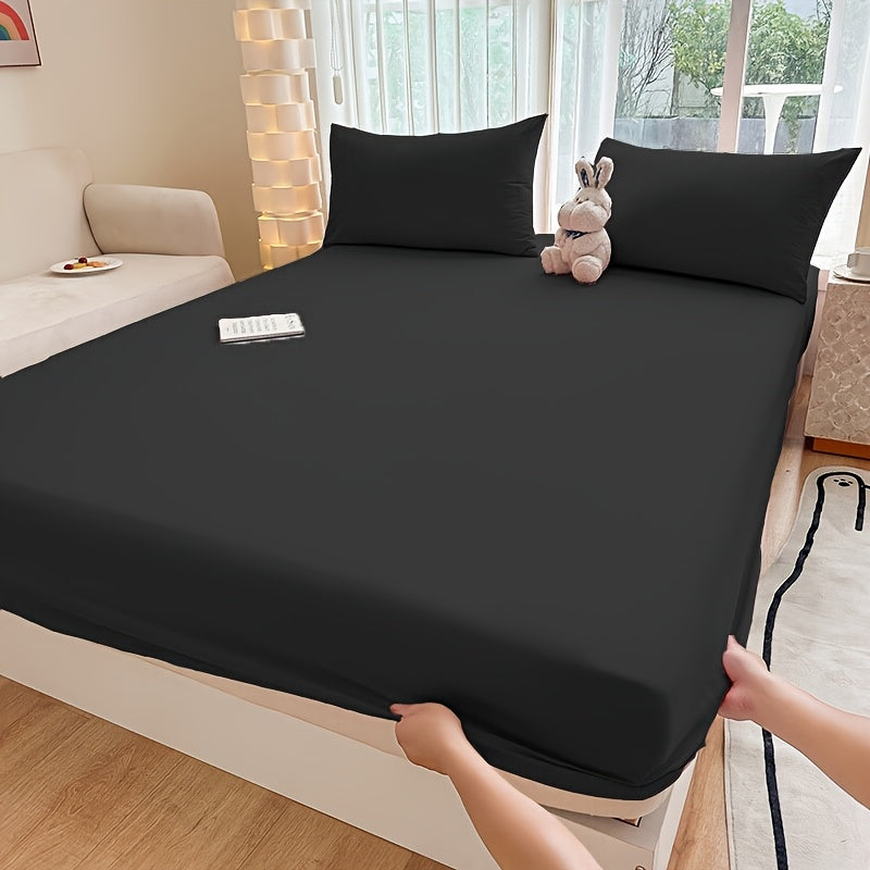 A Solid-color Fitted Sheet Without Pillowcases, a Soft and Comfortable Bedding Mattress Protector with a Non-slip Cover, Suitable for Bedrooms and Guest Rooms. Fitted Sheet Only