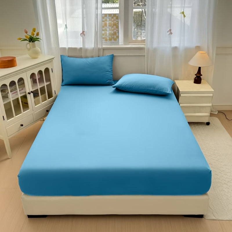 A Solid-color Fitted Sheet Without Pillowcases, a Soft and Comfortable Bedding Mattress Protector with a Non-slip Cover, Suitable for Bedrooms and Guest Rooms. Fitted Sheet Only