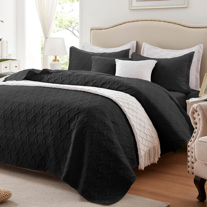 Set of Quilts in Twin, Queen, King, Or California King Sizes, Available in Lightweight Options of White, Black, Olive Green, Burnt Orange, And Sage Green. These Soft Microfiber Summer Quilts Serve As Luxurious Warm Coverlets Suitable for Any Season