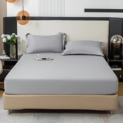 3pcs Skin-Friendly Solid Color Fitted Sheet Three-Piece Set (1 Fitted Sheet + 2 Pillowcases) Machine Washable Soft Fabric Close-Fitting And Comfortable 360° Full Coverage Non-Slip Mattress Protector