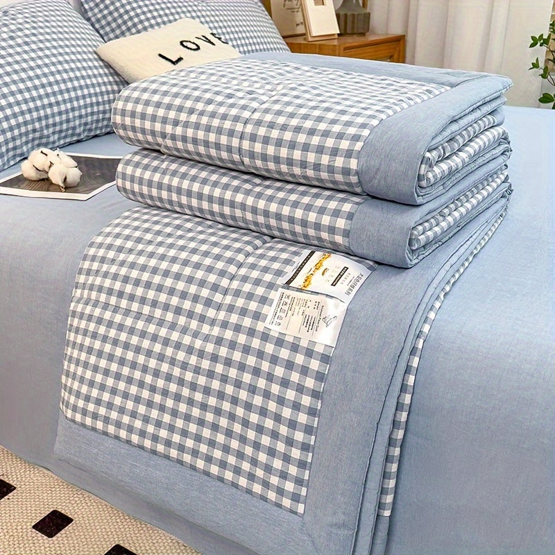 [Soft Skin-Friendly] Soft Skin-Friendly Summer Breeze Quilt | Space Theme, Microfiber Filling, Machine Washable, Lightweight, All-Season, Thin, Plaid Design - Single Piece, No Pillowcase and Bedsheet, Perfect for Warm Weather