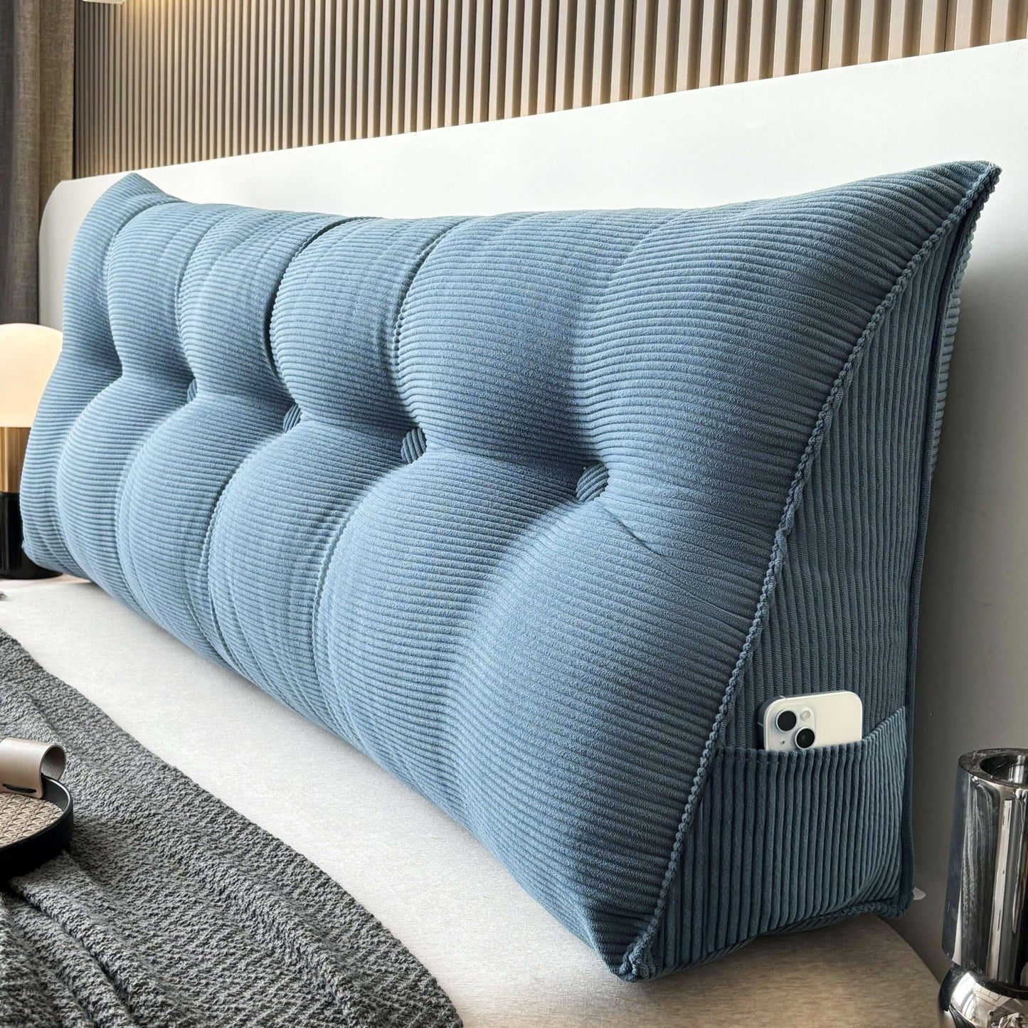 1pc Wedge Shaped Positioning Pillow, Striped Velvet Cushion, Soft And Fluffy Fit to The Waist And Back, Side Storage Is Available