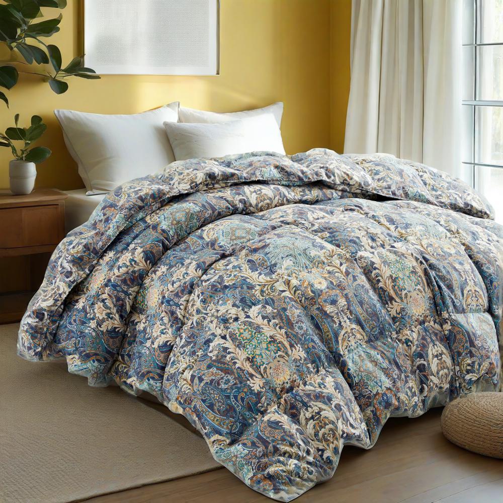 Puredown Oversized Boho Paisley Flower Down Comforter, King or Queen Bed Blanket
