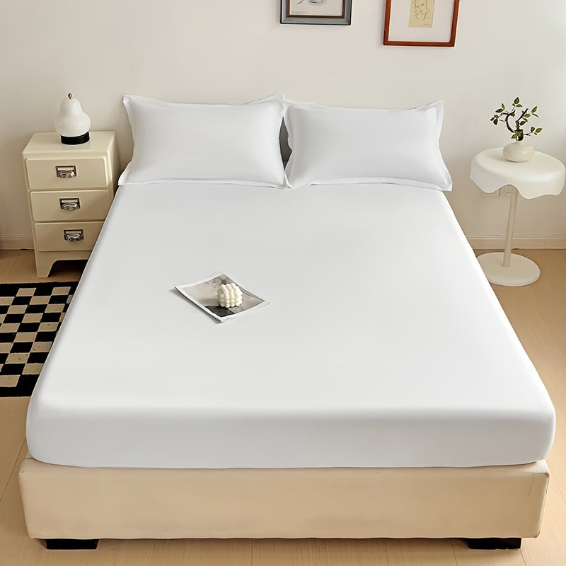Solid Color Fitted Sheet, Soft, Skin-Friendly, and Breathable Bedding, Washable, Suitable for All Seasons, Hotel Mattress Protector. One Single Fitted Sheet, Pillowcases Not Included. Microfiber Brushed Finish Bed Sheet in Dark Blue