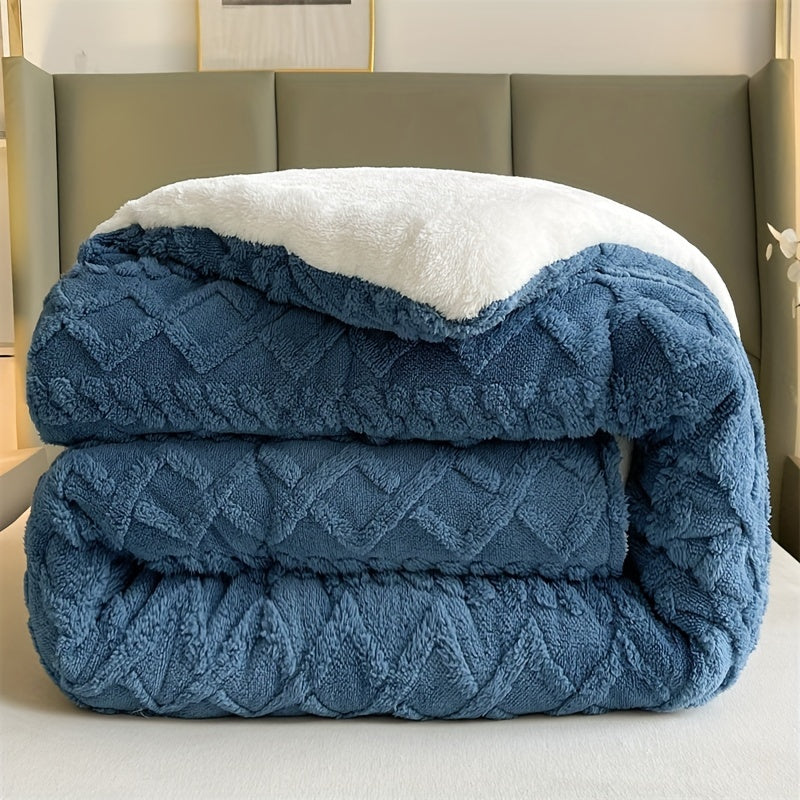 [Warm Plush Quilt] 1pc, Solid 3D Jacquard, Warm Taffeta Plush All-Season Quilt, Soft And Comfortable Skin-Friendly (Single Quilt, Pillowcase And Sheet Not Included) Machine Washable Suitable for Bedroom, Hotel Room And Other Bedding