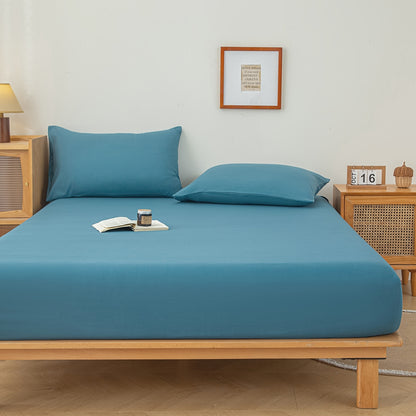 A Solid-color Fitted Sheet Without Pillowcases, a Soft and Comfortable Bedding Mattress Protector with a Non-slip Cover, Suitable for Bedrooms and Guest Rooms. Fitted Sheet Only