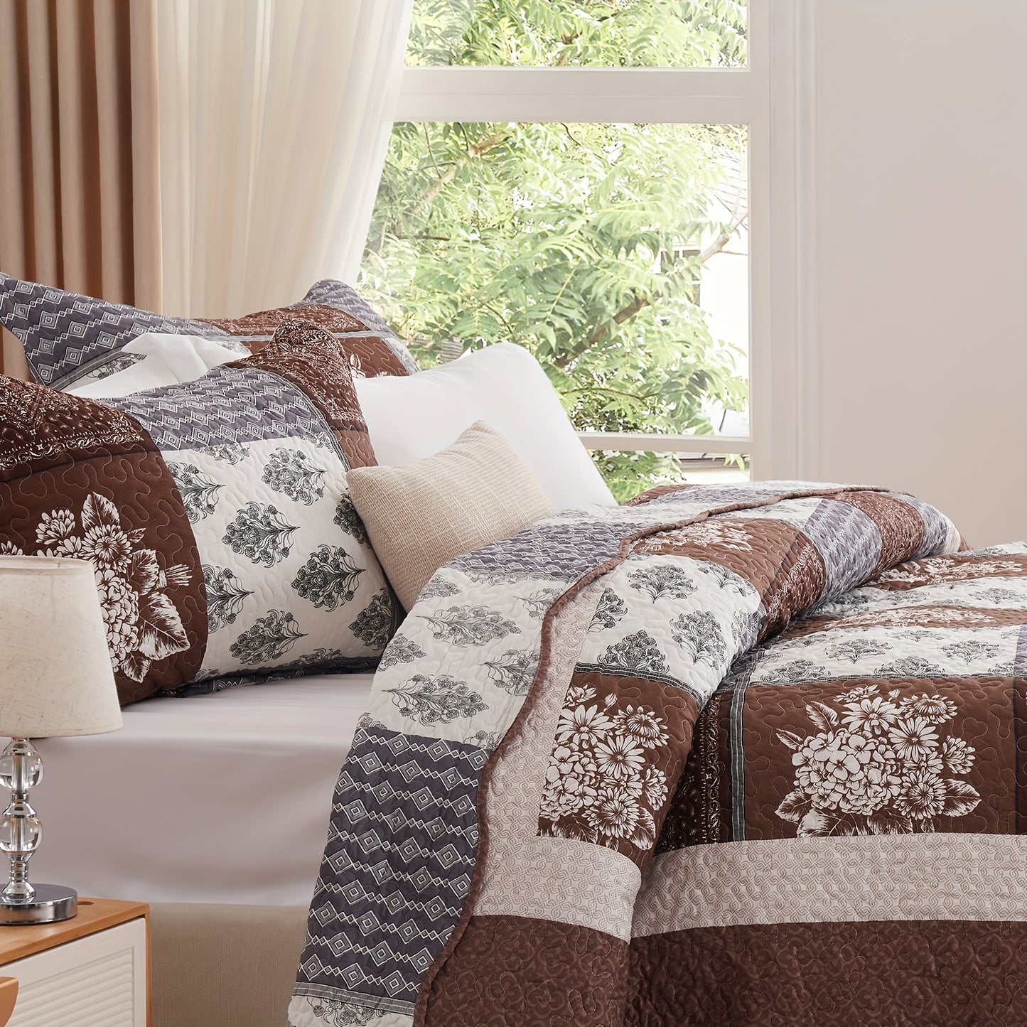 3pcs Quilt Set Full Queen King And California King Size - Brown Reversible Bedspread Coverlet with 2 Pillow Shams - Lightweight Oversized Bed Cover - Soft Warm Bedding Set for All Seasons