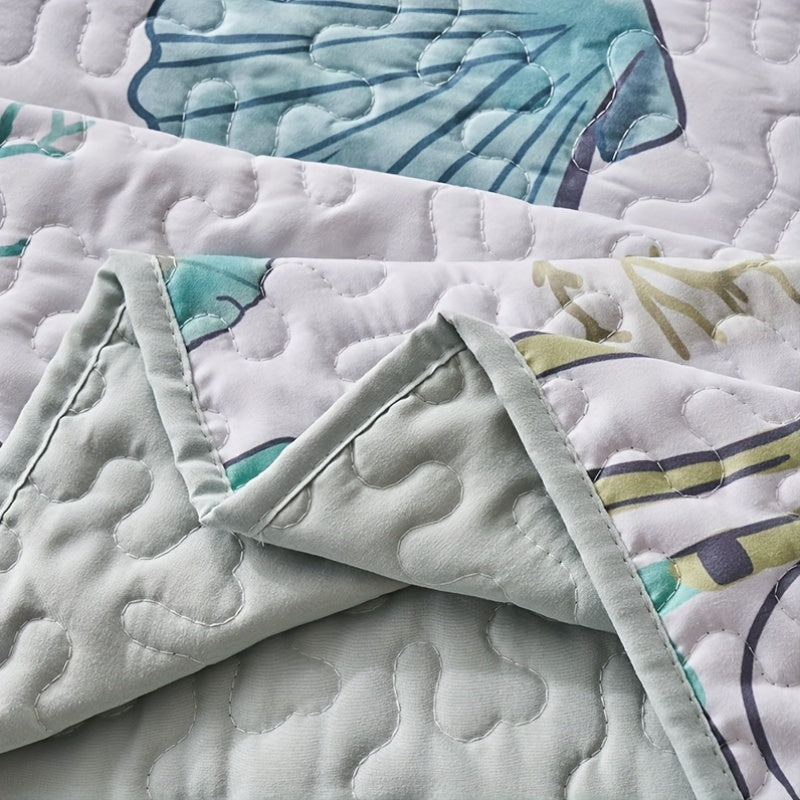 3 Piece Coastal Comforter Set - Lightweight Polyester Beach Quilt with Starfish Shell Coral Print, Machine Washable Bedspread with Pillowcases (No Filling)