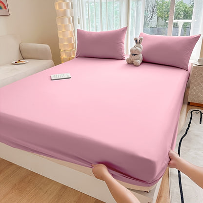 A Solid-color Fitted Sheet Without Pillowcases, a Soft and Comfortable Bedding Mattress Protector with a Non-slip Cover, Suitable for Bedrooms and Guest Rooms. Fitted Sheet Only