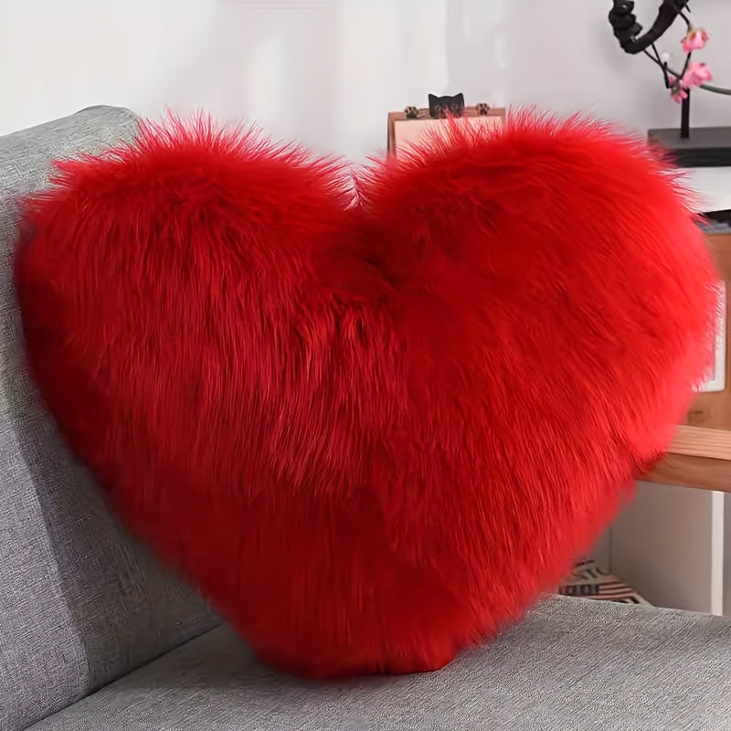 Nordic Style Long Plush Throw Pillow, Suitable for Sofa And Bed, Easy Modern Design with Heart-Shaped Trendy Pillow Including Insert