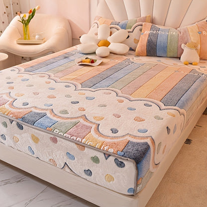 1 Thickened Soft Breathable Flannel Printed Fitted Sheet, Warm to the Touch with Moisture-Wicking and Wrinkle-Resistant Cover for Easy Removal, Suitable for All Seasons, 180g per Square Meter