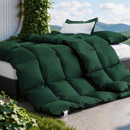 All Season Lightweight Comforter, Breathable & Cooling Duvet Insert, Soft Fluffy Quilt for Year-Round Use, Hotel Quality, Stay Cool & Sweat-Free, 8 Corner Tabs