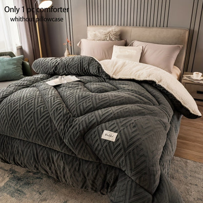 [Warm Winter Lambswool Quilt] 1pc Warm Winter Lambswool/Milk Velvet Solid Color, Cut Velvet Quilt Soft Quilted Thick Quilt Non-Fading Four Seasons Comfortable Machine Washable Suitable for Bedroom, Guest Room (1 Quilt, Pillowcases Not Included)