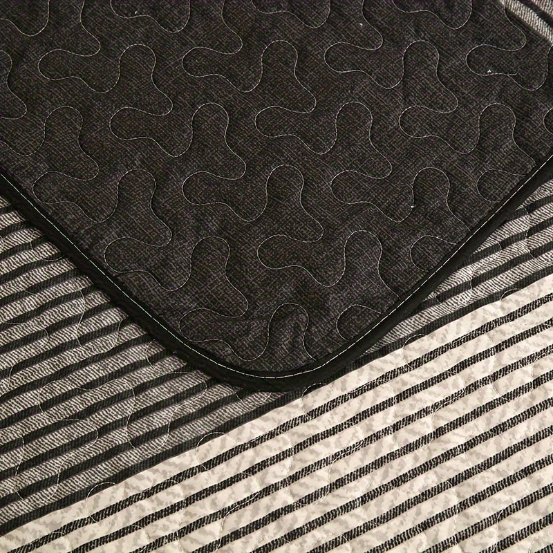 3pcs Brushed Print Quilted Bedding, Black And White Stripe Bedding