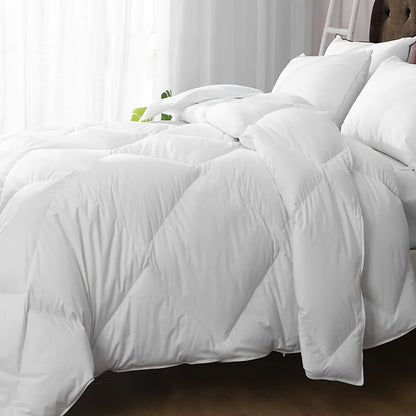 Cozy All-Season Geometric Quilted Comforter - Breathable Polyester Fill, Machine Washable with Corner Tabs for Easy Handling