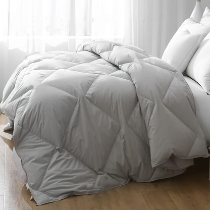 Cozy All-Season Geometric Quilted Comforter - Breathable Polyester Fill, Machine Washable with Corner Tabs for Easy Handling