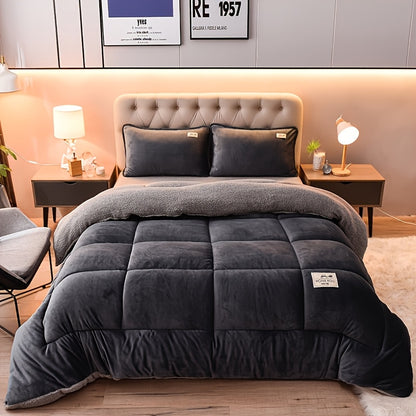[Soft & Warm] Soft & Warm Plush Quilt | 3-Layer Thickened, Anti-Static, Extra Padded, Multi-Needle Quilting, Lightweight Modern Style Autumn/Winter Bedding for Comfortable Sleep in Cold Weather