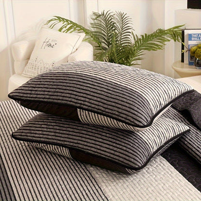 3pcs Brushed Print Quilted Bedding, Black And White Stripe Bedding